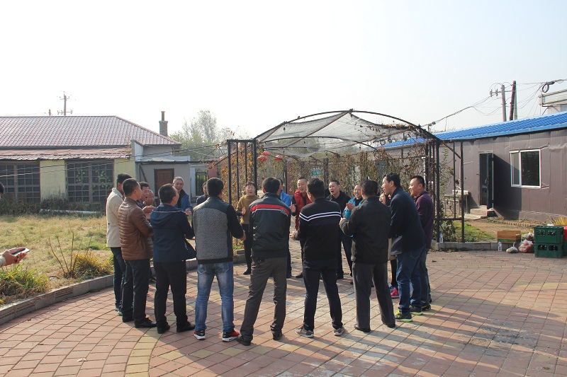 2016.10.15公司组织全体员工净月锦绣庄园一日聚餐活动